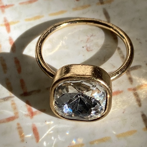 Clear stone ring quartz - Picture 3 of 3